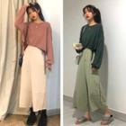 Plain Long-sleeve Loose-fit Cropped Top / Loose-fit Pants