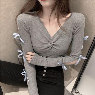 Long-sleeve V-neck Bow Plain Top