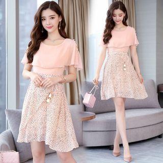 Mock Two-piece Cape-sleeve A-line Dress
