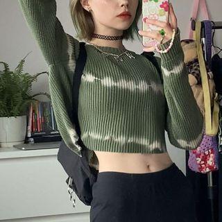 Ribbed Knit Print Crop Sweater