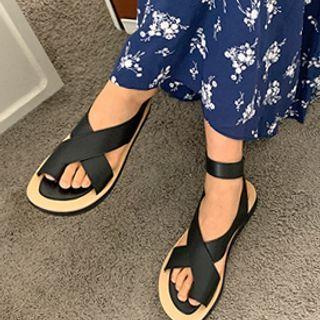 Crossed Ankle-band Slide Sandals