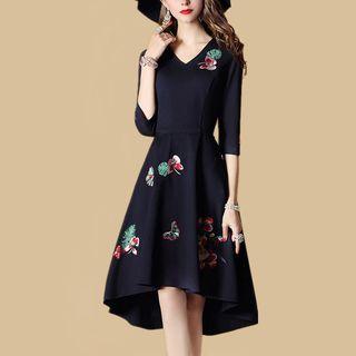 Embroidered 3/4-sleeve V-neck Dress