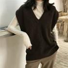 Long-sleeve Turtleneck T-shirt / Knit Vest