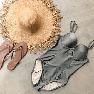 Underwire Swimsuit (2 Designs)