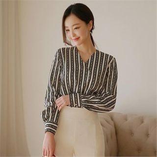 V-neck Chain Patterned Blouse