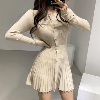 Plain Single-breasted Long-sleeve Knit Pleated Dress