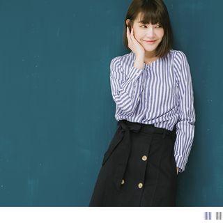 Round Neck Dip Back Striped Blouse