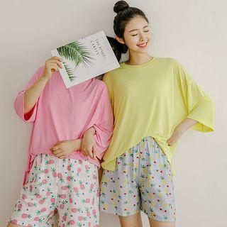 Dip-back Textured Boxy T-shirt