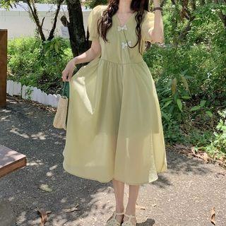 Short-sleeve V-neck Bow Accent Midi A-line Dress