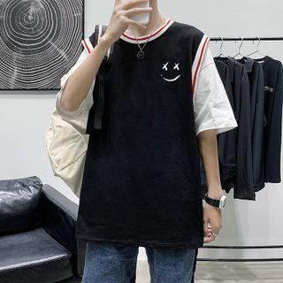 Short-sleeve Mock Two-piece Smiley Face Print T-shirt
