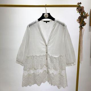 Elbow-sleeve Lace Print Blouse