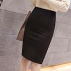 Plain Slit-back Pencil Skirt