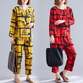 Set : Print Round-neck Long-sleeve Top + Print Cropped Pants