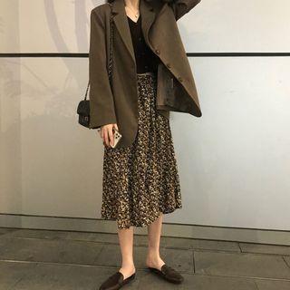 Plain Blazer / V-neck Ribbed Cropped Cardigan / Floral Print Midi A-line Skirt