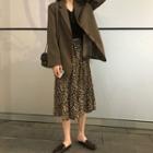Plain Blazer / V-neck Ribbed Cropped Cardigan / Floral Print Midi A-line Skirt