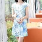 Cap-sleeve Contrast-piping Floral Sheath Dress