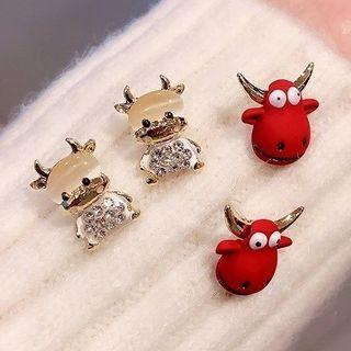 Sterling Silver Cow Stud Earring