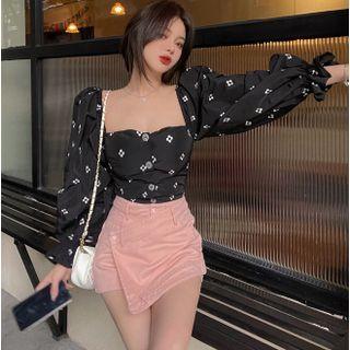 Long-sleeve Square-neck Floral Print Top / Mini Denim Skort
