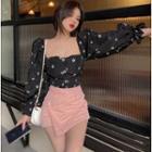 Long-sleeve Square-neck Floral Print Top / Mini Denim Skort