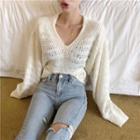Cutout V-neck Loose-fit Knit Top