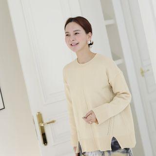 Seam-trim Slit-side Knit Top