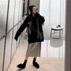 Long-sleeve Hooded Pullover / Plain Pleated Maxi Skirt