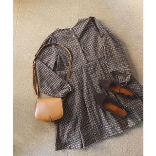 Button-back Tie-waist Plaid Dress