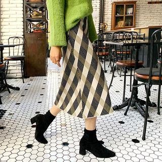 Checked Long H-line Skirt