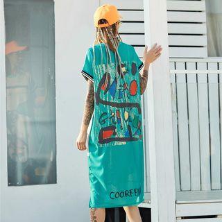 Printed Short-sleeve Dip-back T-shirt Dress