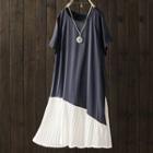 Short-sleeve Two-tone Pleated Midi Dress