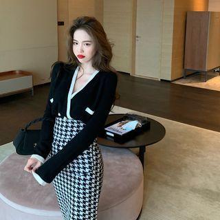 Contrast Trim Cardigan / Houndstooth Mini Skirt