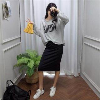 Set: Drop-shoulder Lettering Top + Midi Skirt