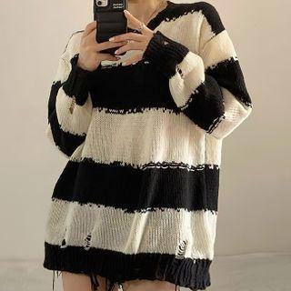 Distressed Striped Sweater Stripe - White & Black - One Size