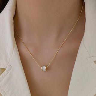 Cat Eye Stone Necklace Cat Eye Stone Necklace - Gold - One Size