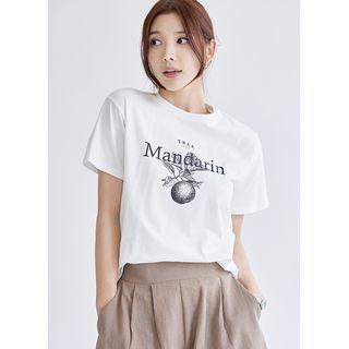 Mandarin Illustration-printed T-shirt