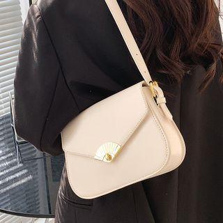 Floral Print Flap Shoulder Bag