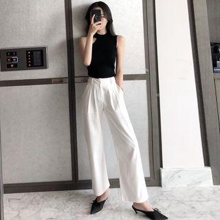 Sleeveless Cutout Top / Wide-leg Pants
