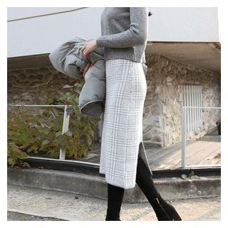 Slit-back Plaid Knit Skirt Gray - One Size