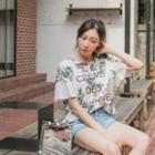 Ruffle-sleeve Lettering Floral T-shirt