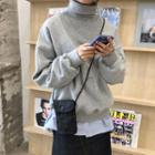 Fleece-lining Turtleneck Sweatshirt