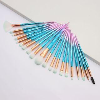 Set Of 20: Gradient Diamond-cut Handle Makeup Brush