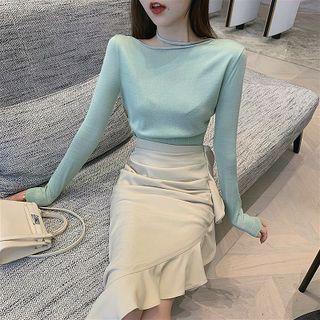 Plain Crewneck Long-sleeve T-shirt / Plain Ruffled-trim High-waist Skirt