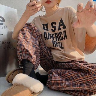 Round Neck Elbow Sleeve Lettering Print T-shirt / Plaid Pants