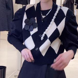 Pearl Plaid V-neck Knit Vest / Long-sleeve Top