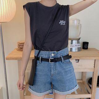 Lettering Crop Tank Top / High Waist Denim Shorts