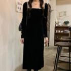Long-sleeve Square-neck Lace-trim Velvet Dress