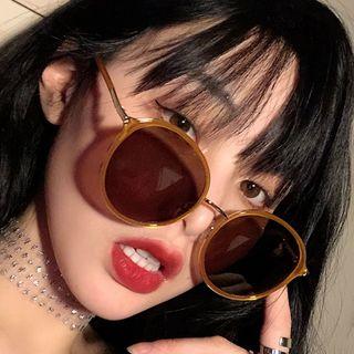 Oversized Retro Round Sunglasses