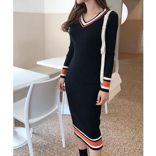 V-neck Contract-trim Knit Dress