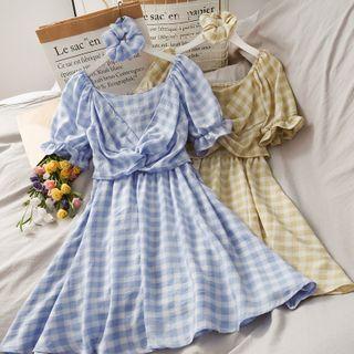Deep V-neck Twisted Checker Mini Dress