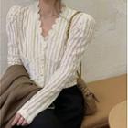 V-neck Lace Long-sleeve Cropped Top
